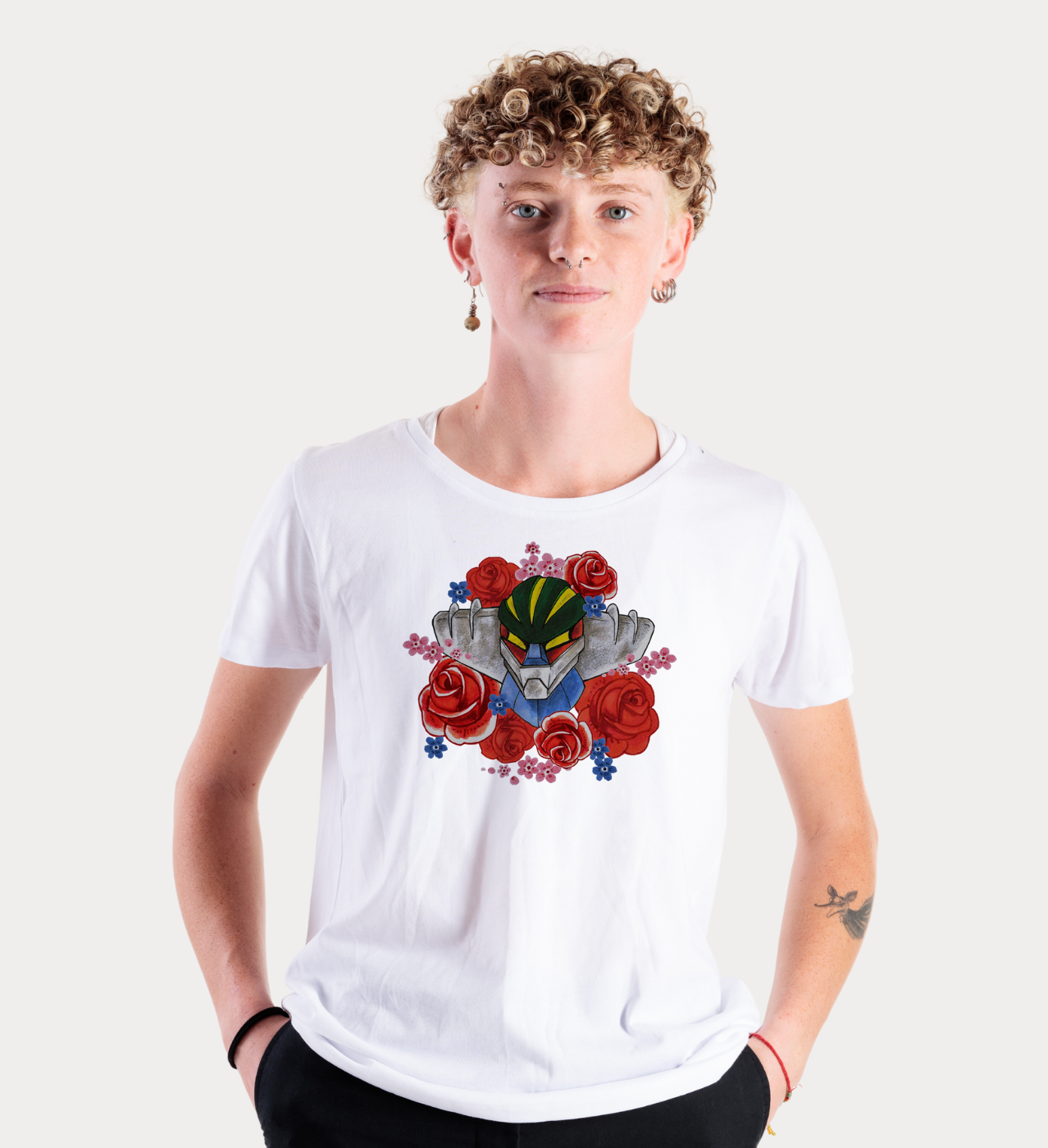 T-SHIRT